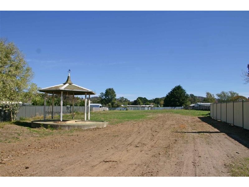 6 Port Fairy Road, Ararat VIC 3377