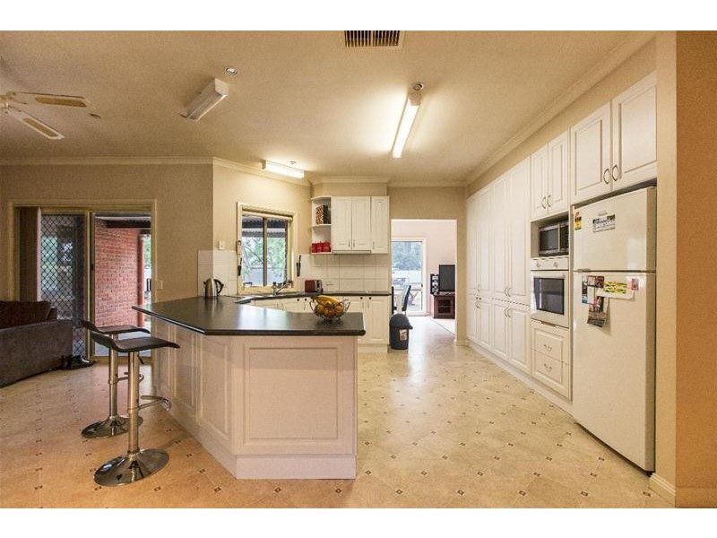 99 Warrayatkin Road, Ararat VIC 3377