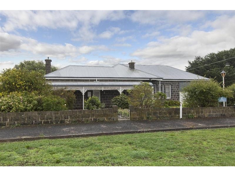 161-161a Montgomery Street, Lake Bolac VIC 3351