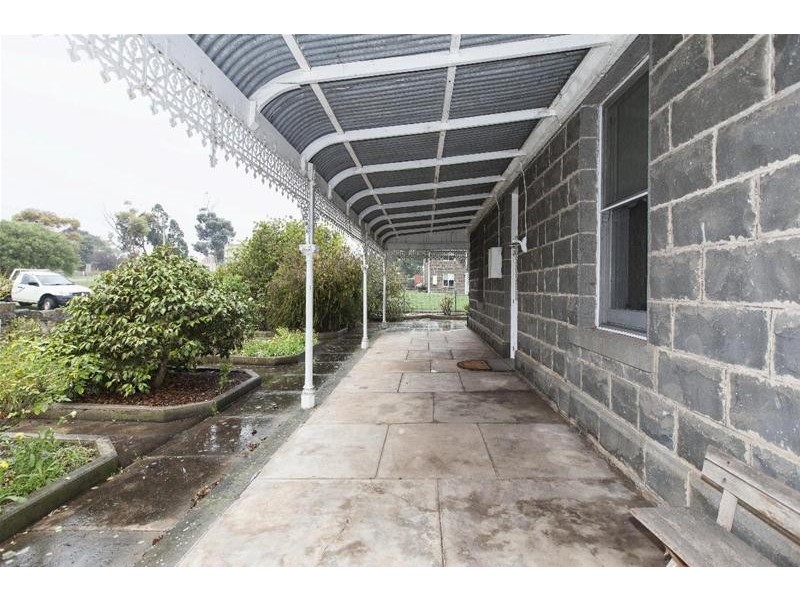 161-161a Montgomery Street, Lake Bolac VIC 3351