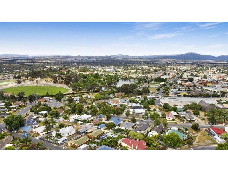 67 Viewpoint Street, Ararat VIC 3377
