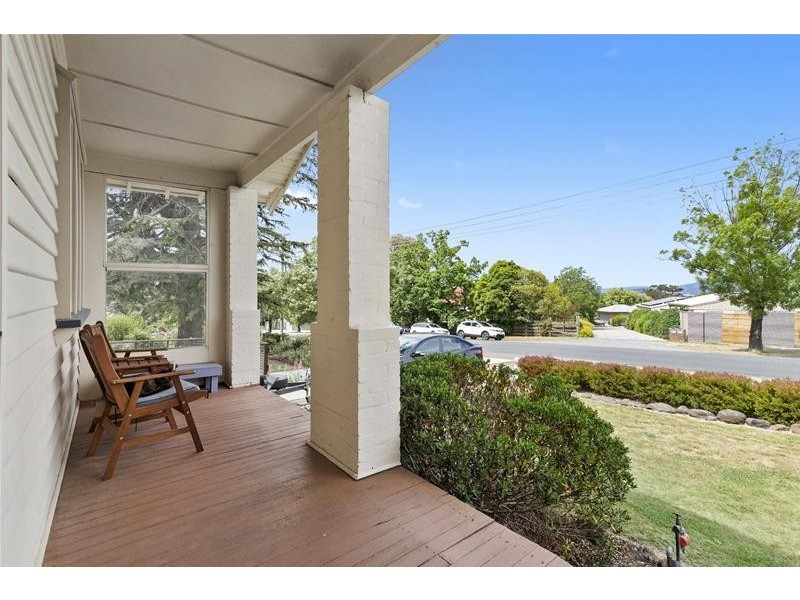 67 Viewpoint Street, Ararat VIC 3377