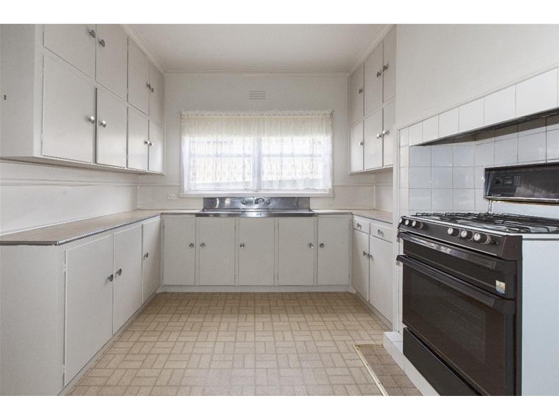 27 Speed Street, Ararat VIC 3377