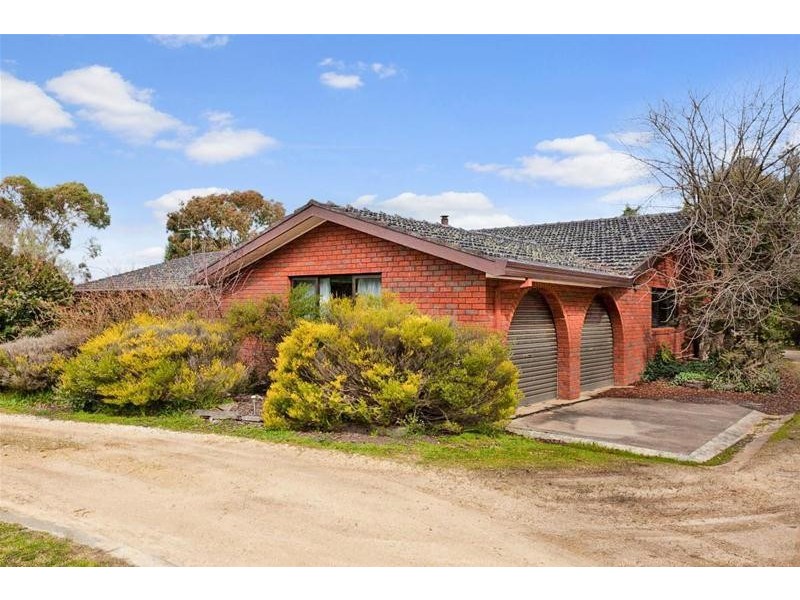 13 Golf links Road, Ararat VIC 3377