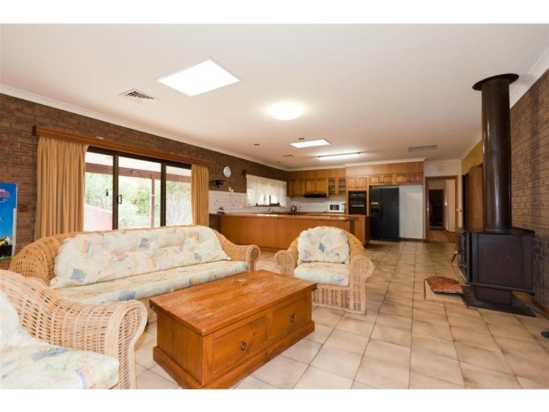 13 Golf links Road, Ararat VIC 3377