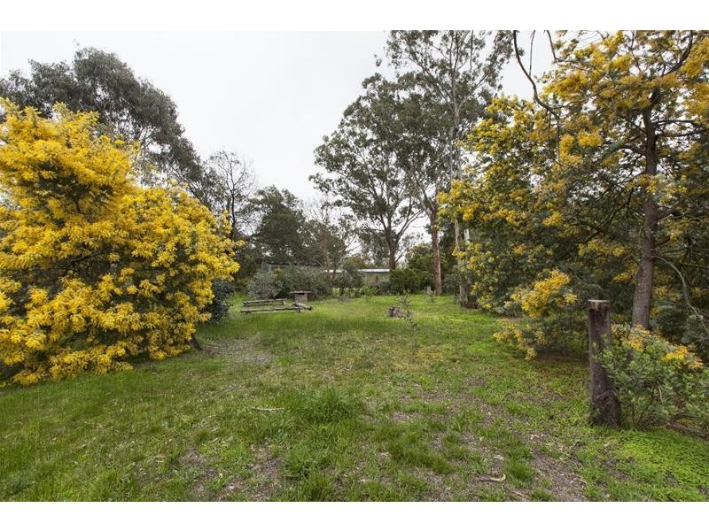 12 Wilding Court, Ararat VIC 3377