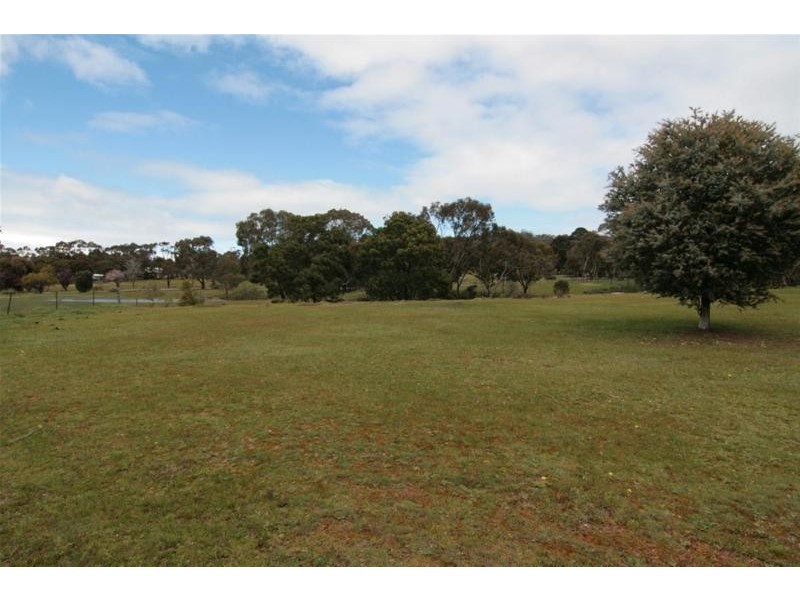 75 Picnic Road, Ararat VIC 3377