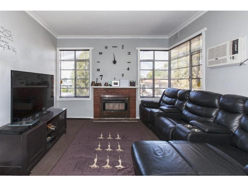 9 WEBB Street, Ararat VIC 3377