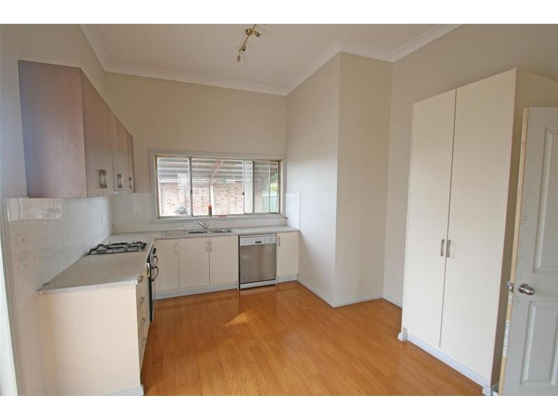 32 MAUDE Street, Ararat VIC 3377