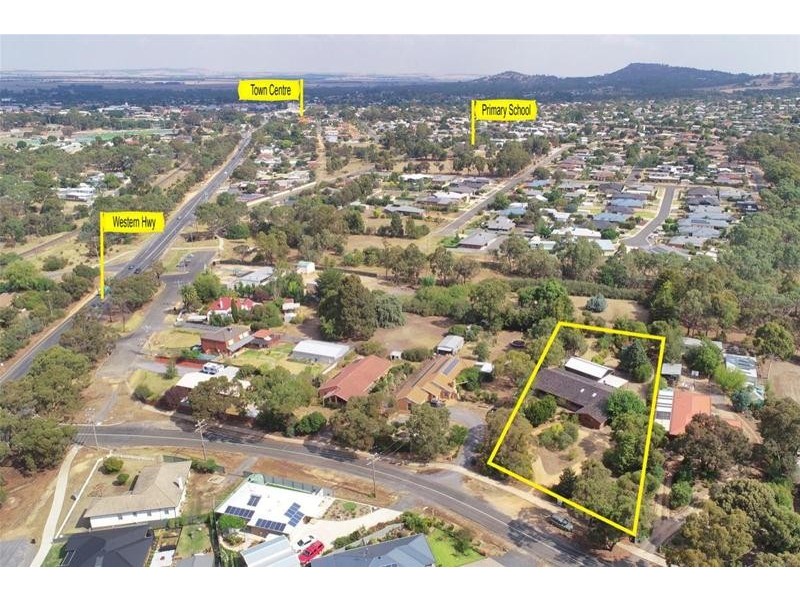 13 Golf links Road, Ararat VIC 3377