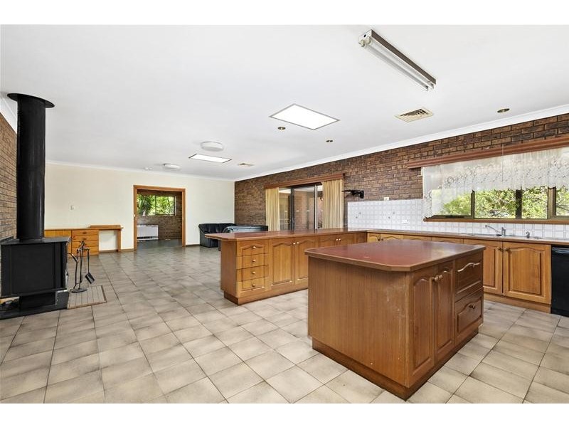 13 Golf links Road, Ararat VIC 3377