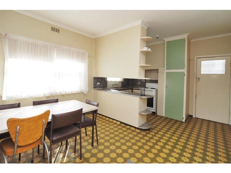 2074 Glenelg Highway, Lake Bolac VIC 3351