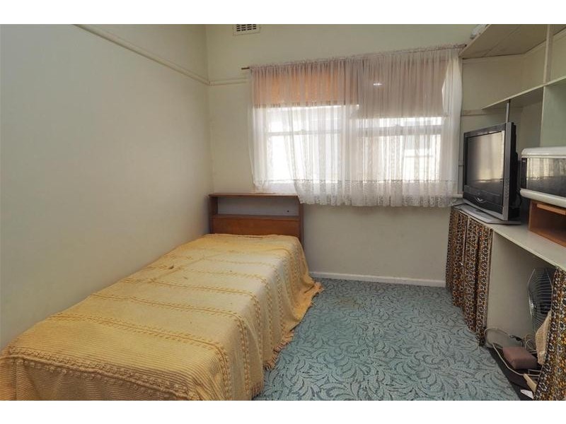 2074 Glenelg Highway, Lake Bolac VIC 3351