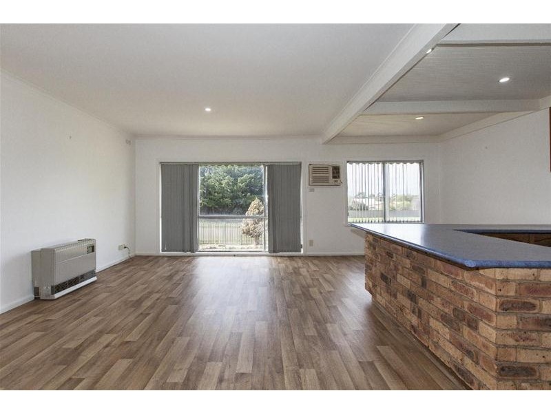 22 QUEEN Street South, Ararat VIC 3377