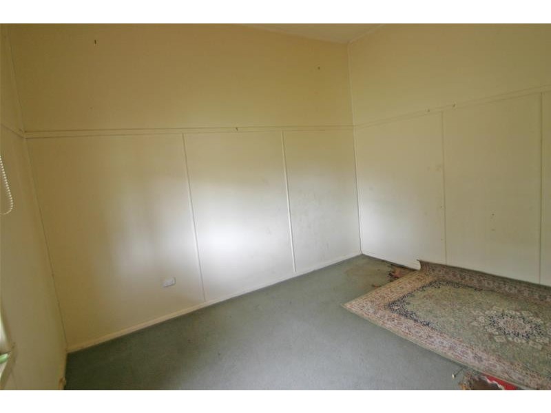 14 Henry Street, Glenthompson VIC 3293