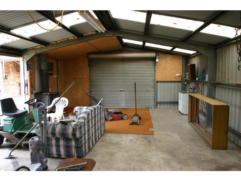 14 Henry Street, Glenthompson VIC 3293