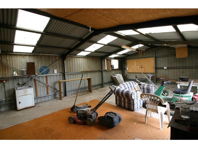 14 Henry Street, Glenthompson VIC 3293