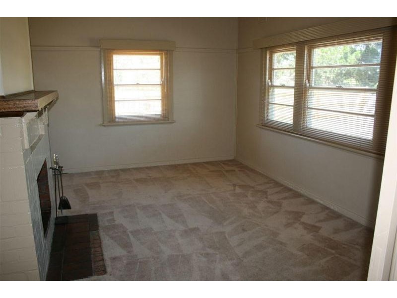 5 ALFRED Street, Ararat VIC 3377