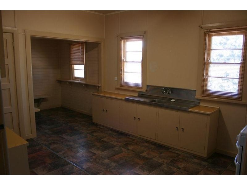 5 ALFRED Street, Ararat VIC 3377