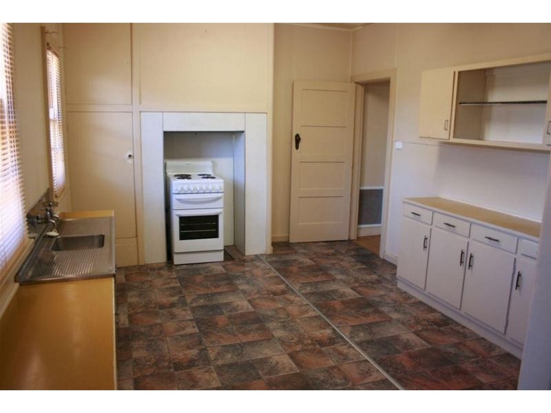 5 ALFRED Street, Ararat VIC 3377