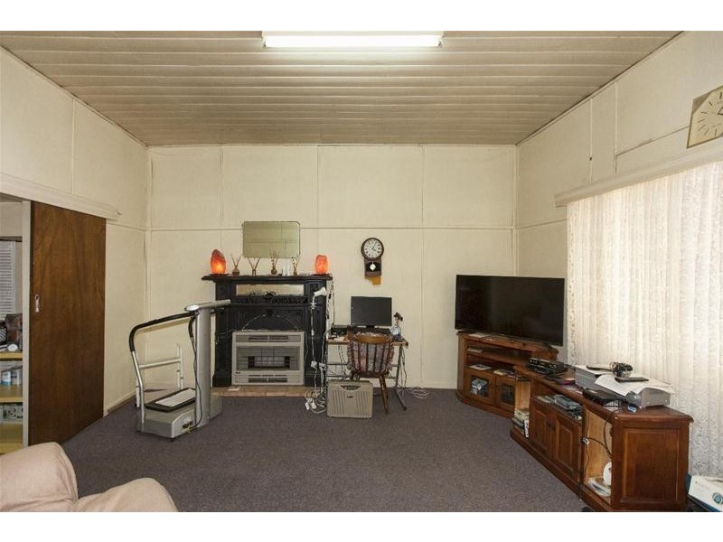 22 DAWSON Street, Ararat VIC 3377