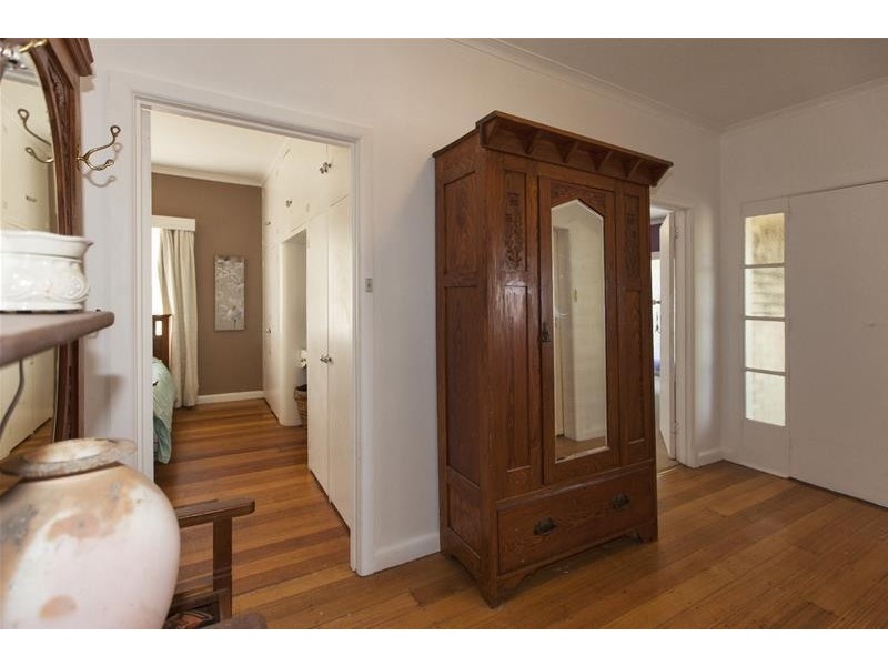 58 Barkly Street West Street, Ararat VIC 3377