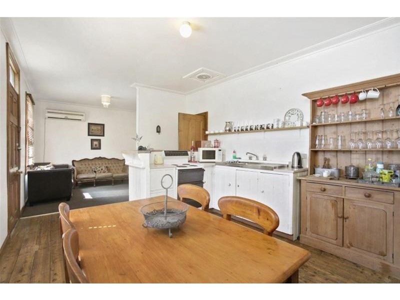 98 Main Street, Great Western VIC 3374