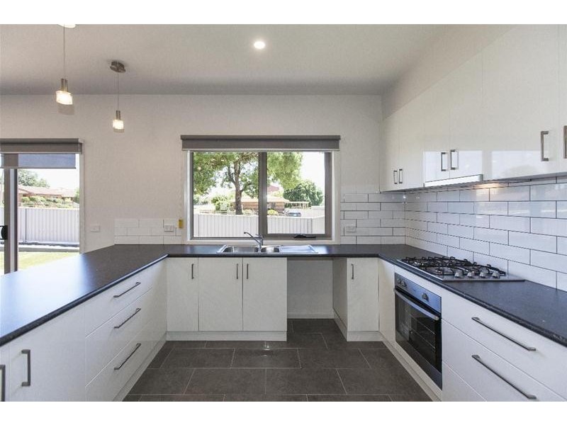 12 RUNDELL Street, Ararat VIC 3377