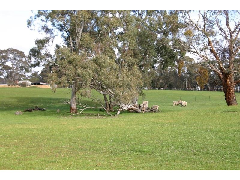 8 Saw Pit Flat Road, Ararat VIC 3377