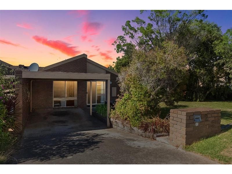 2 Banksia Street, Ararat VIC 3377