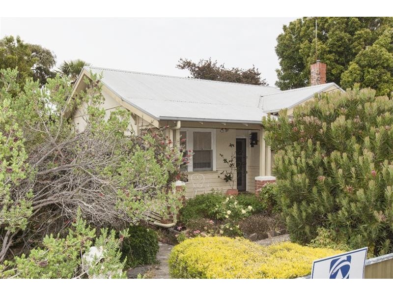 7 Jenkin Street, Ararat VIC 3377