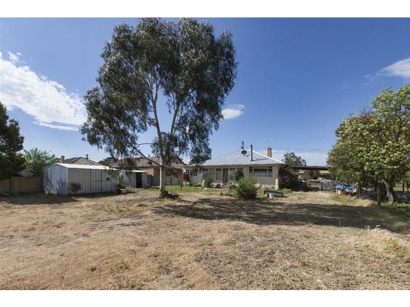 44 Warranooke Street, Willaura VIC 3379