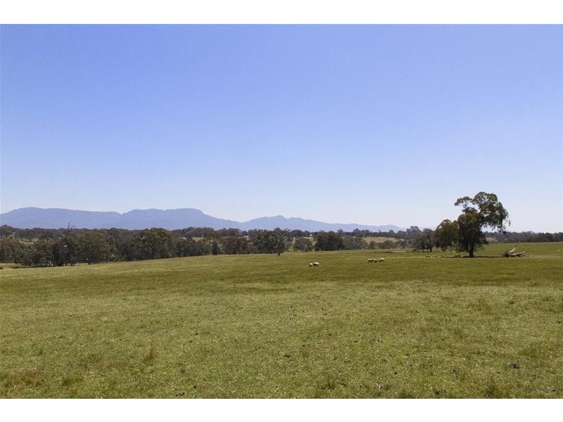 2 Moyston – Willaura Road, Moyston VIC 3377
