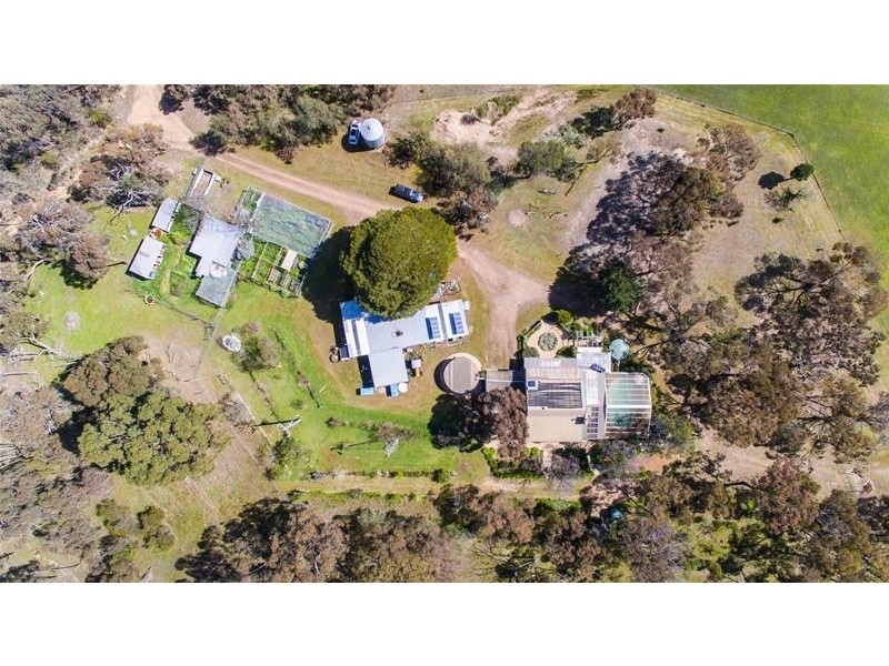 108 Eaglehawk Road, Armstrong VIC 3377