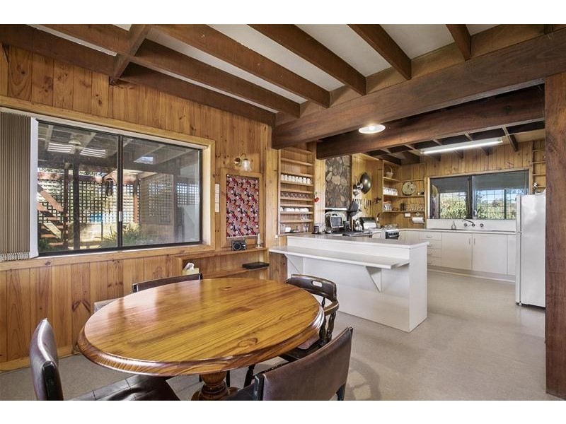 108 Eaglehawk Road, Armstrong VIC 3377