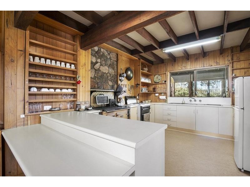 108 Eaglehawk Road, Armstrong VIC 3377