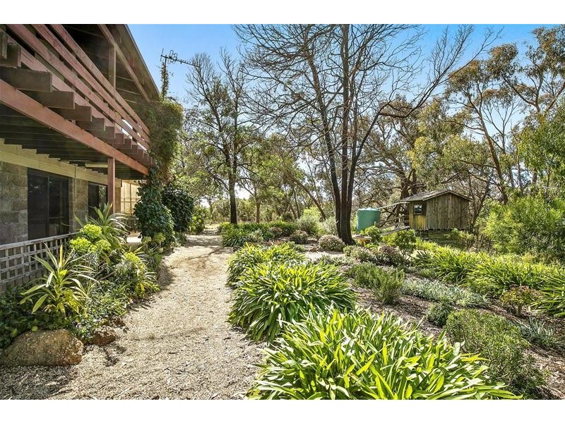 108 Eaglehawk Road, Armstrong VIC 3377