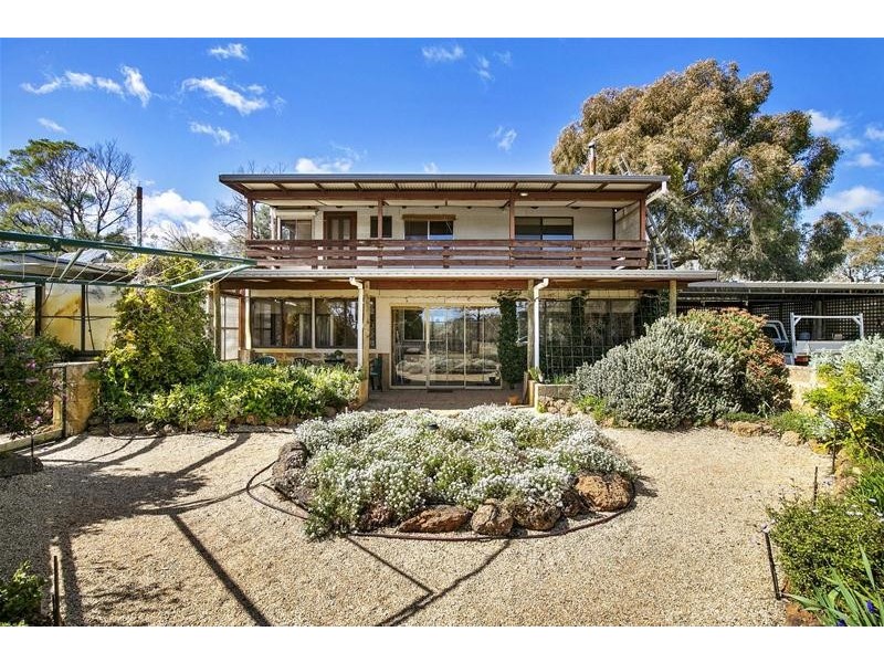 108 Eaglehawk Road, Armstrong VIC 3377