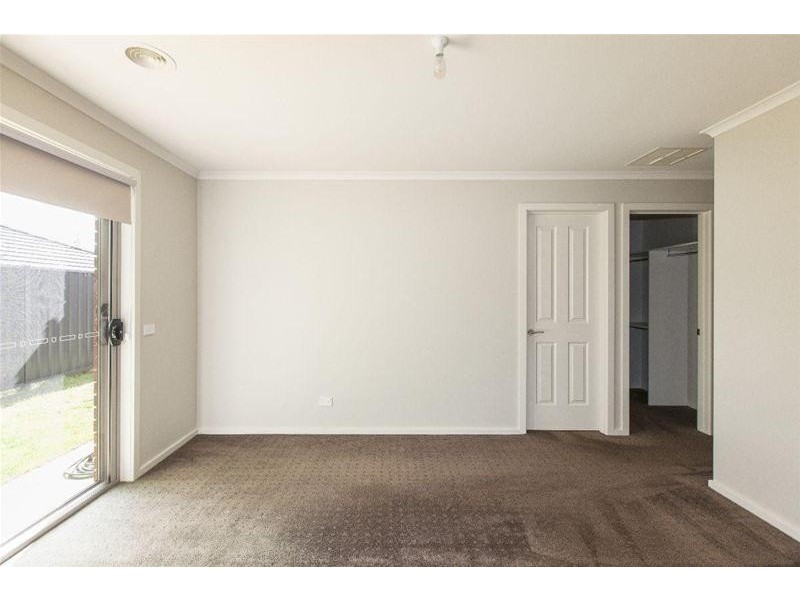 18 CLARKE Street, Ararat VIC 3377