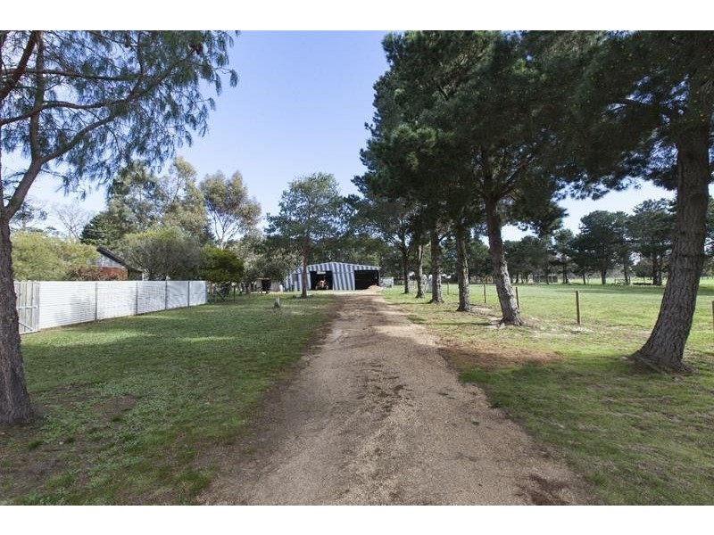 17 Moyston- Great Western Road, Moyston VIC 3377