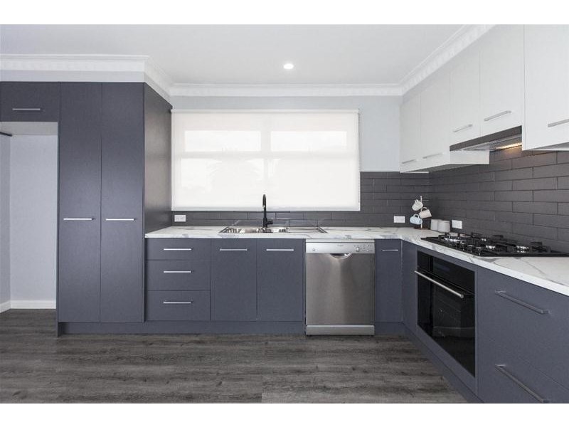 4 Lowe Street, Ararat VIC 3377