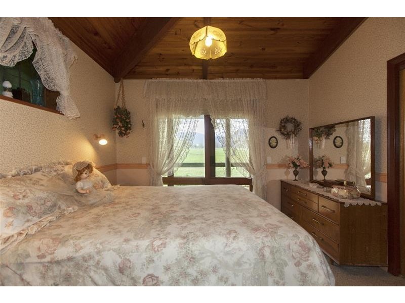 2897 Ararat-Halls Gap Road, Pomonal VIC 3381