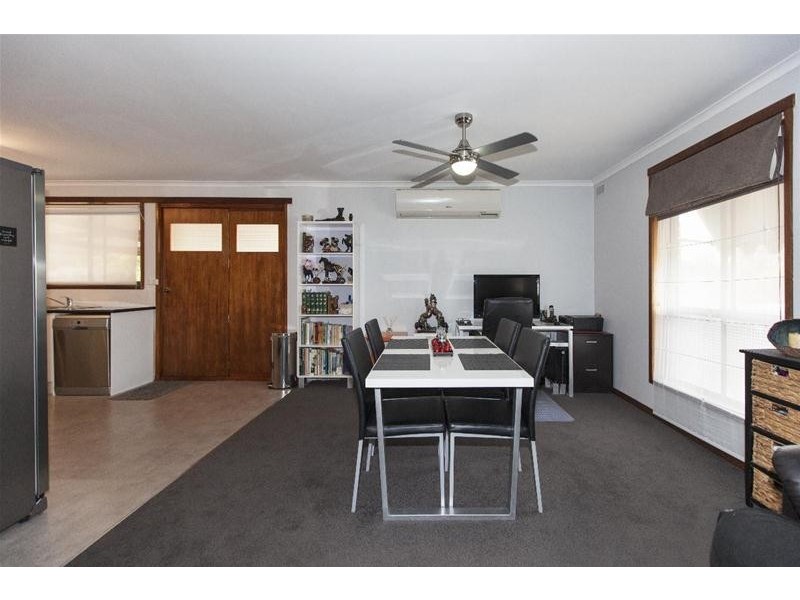 15 George Road, Ararat VIC 3377