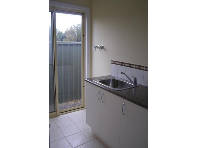 31 BEST Street, Ararat VIC 3377