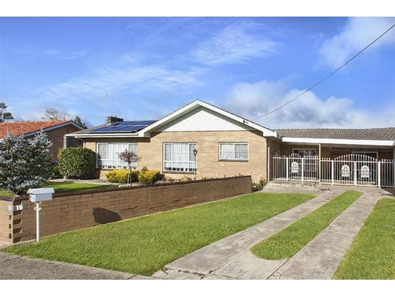 19 Elizabeth Street, Ararat VIC 3377