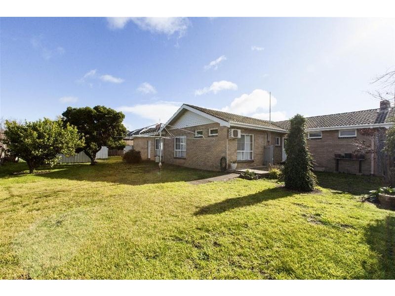 19 Elizabeth Street, Ararat VIC 3377