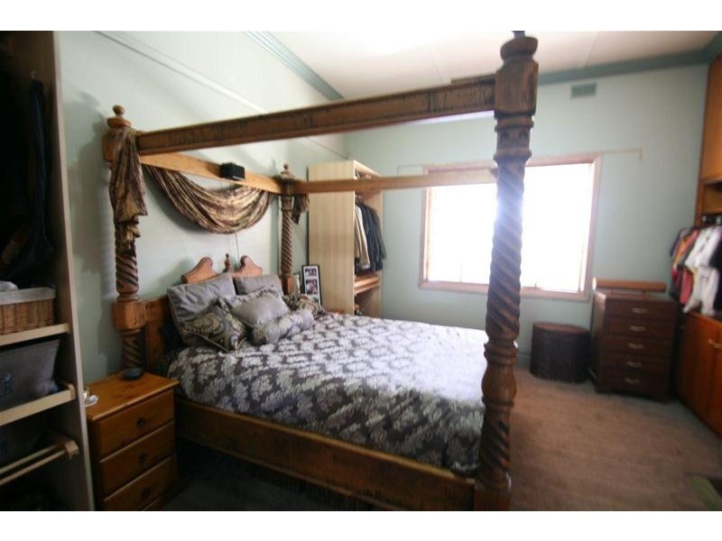 24 QUEEN Street, Ararat VIC 3377