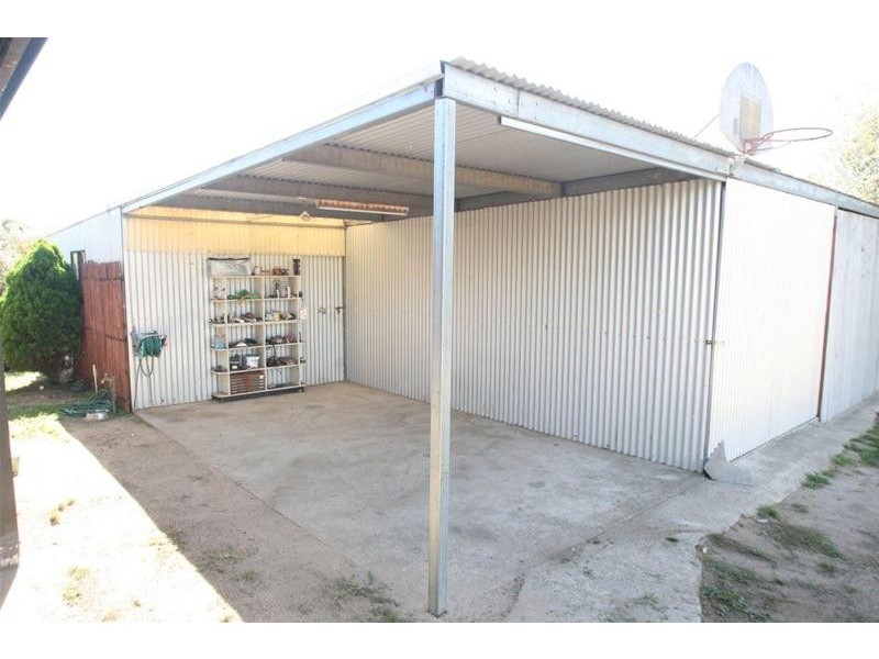 24 QUEEN Street, Ararat VIC 3377