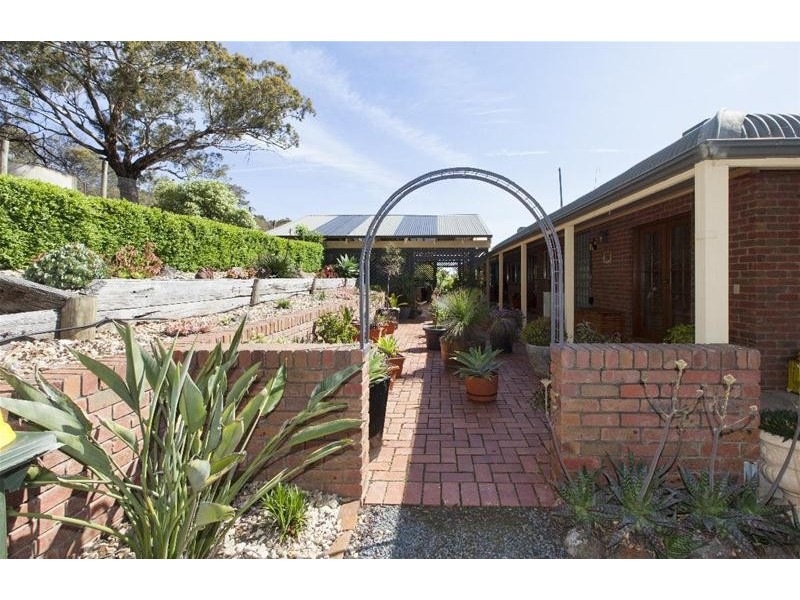 25 Mast Road, Ararat VIC 3377