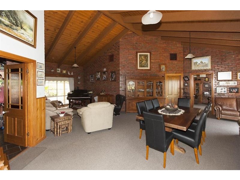 25 Mast Road, Ararat VIC 3377